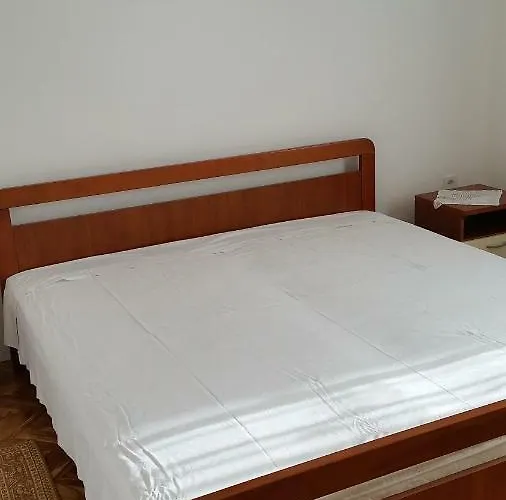 Apartman Jadranka *