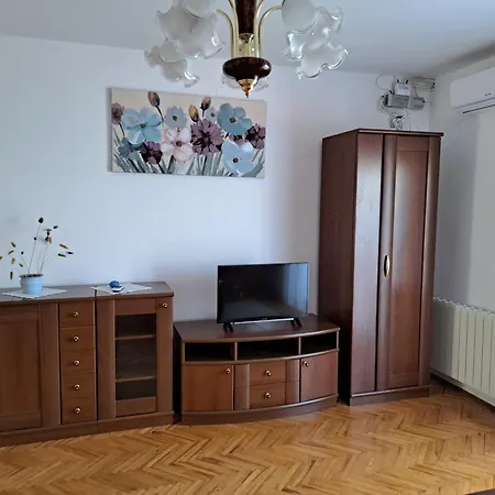 Апартаменты Jadranka *