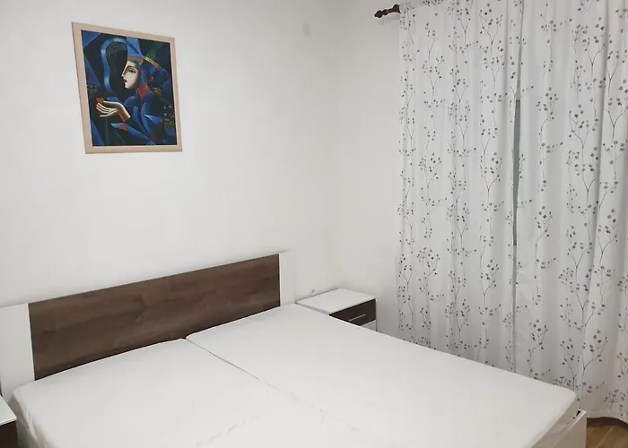 Апартаменты Jadranka Паг