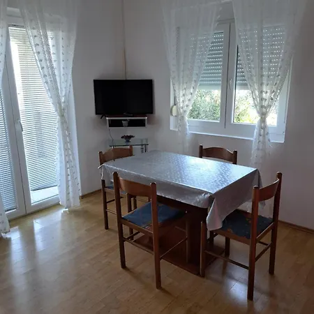 Jadranka Apartman *